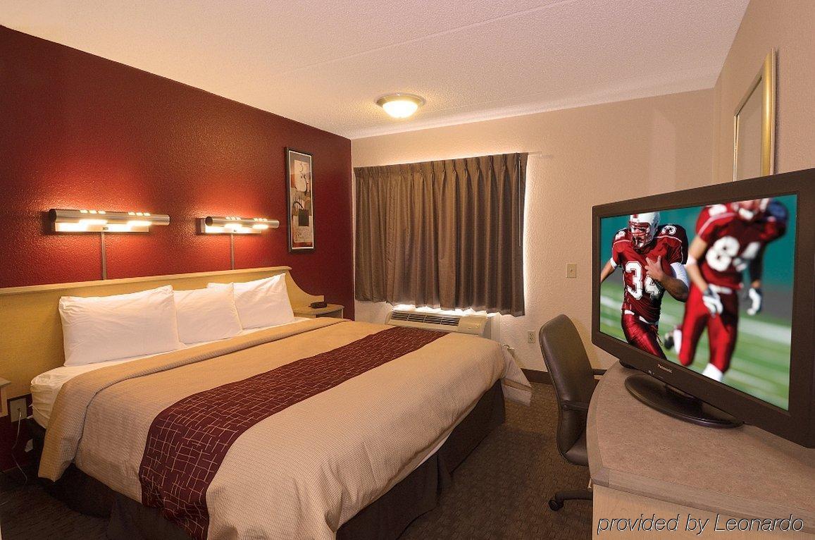 Red Roof Inn Elkhart Eksteriør billede